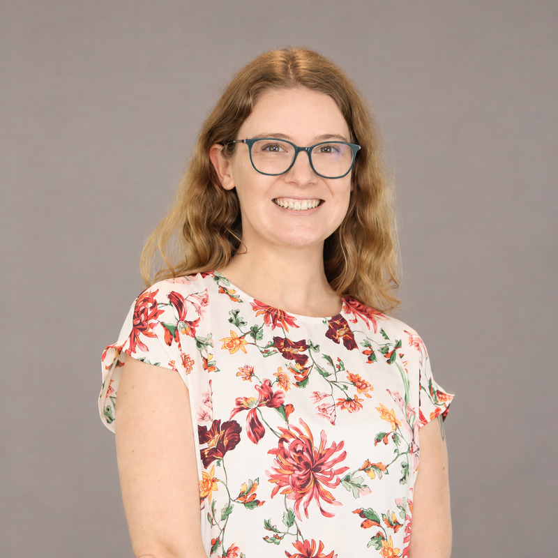 Giovanna “Gina” Messina Peitz, LPC, therapist in Medford, Oregon